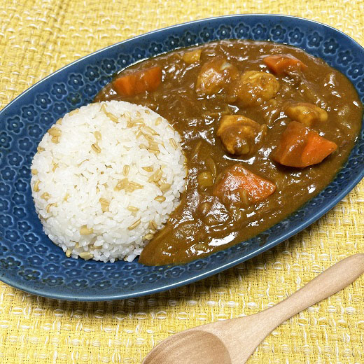 オーツ麦ごはんのカレーライス